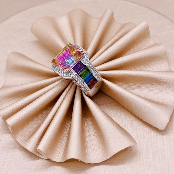 EUC Sterling Silver Bi Colored Topaz Cocktail Ring - Picture 3 of 16
